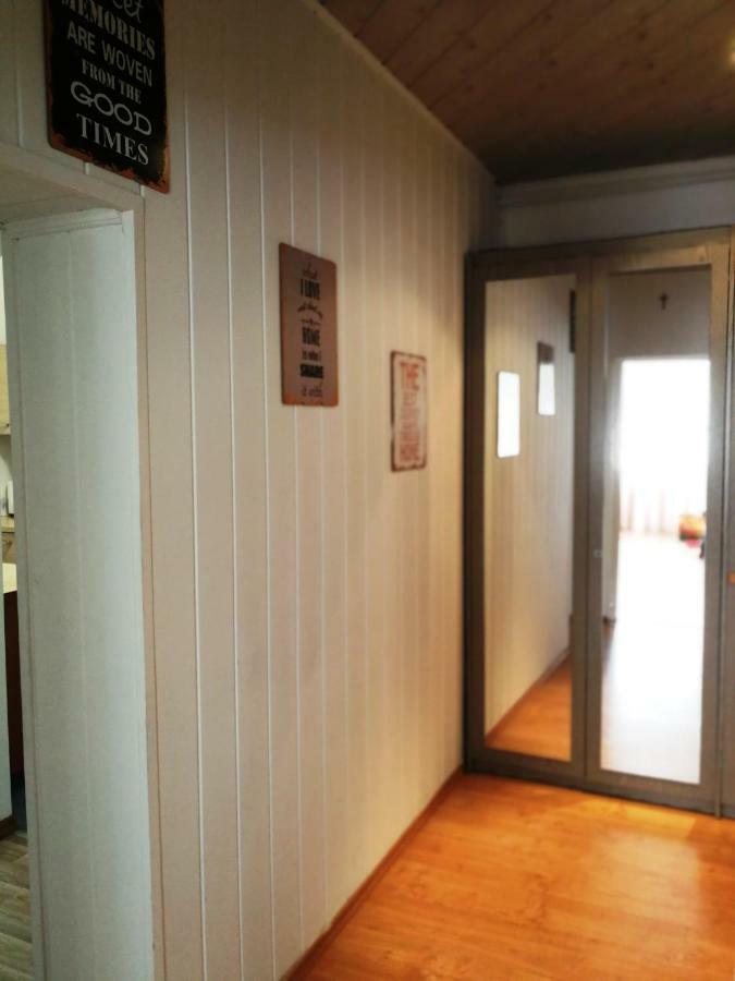 Apartament Jasminowy Apartment กูโดวาสโดรยจ์ ภายนอก รูปภาพ